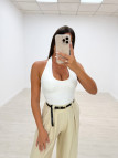 PANTALÓN WIDE LEG FLUIDO + CINTURÓN BEIGE PANTALÓN WIDE LEG FLUIDO + CINTURÓN BEIGE