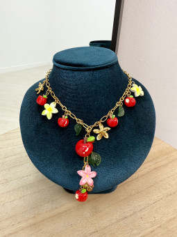 COLLAR MANZANAS