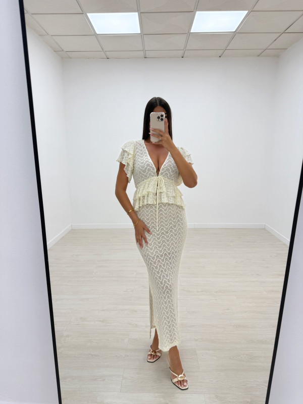 CONJUNTO EXCLUSIVO ENCAJE BEIGE