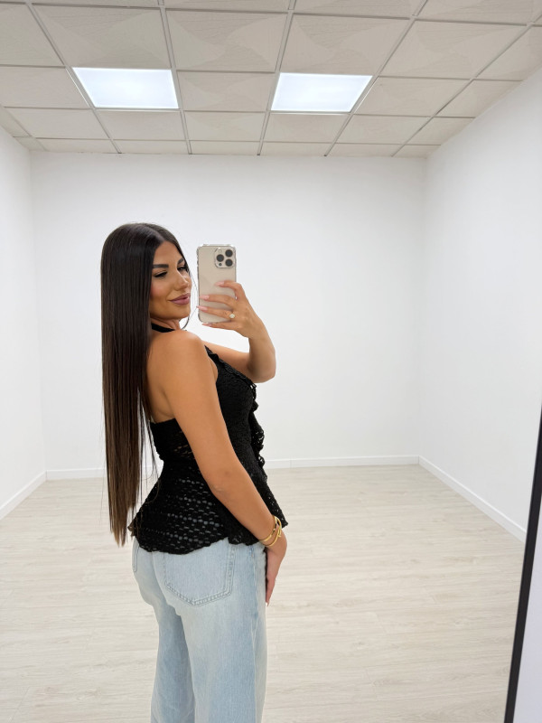 TOP HALTER FLOR NEGRO