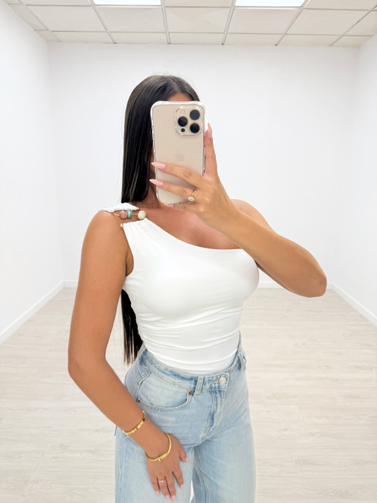 TOP ASIMÉTRICO DETALLE BLANCO