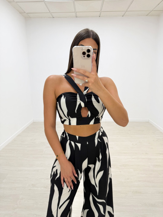 CONJUNTO ESTAMPADO BN