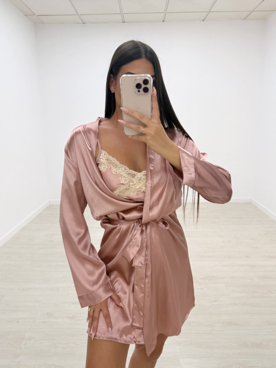 CONJUNTO BATA Y CAMISÓN SEDA ROSA