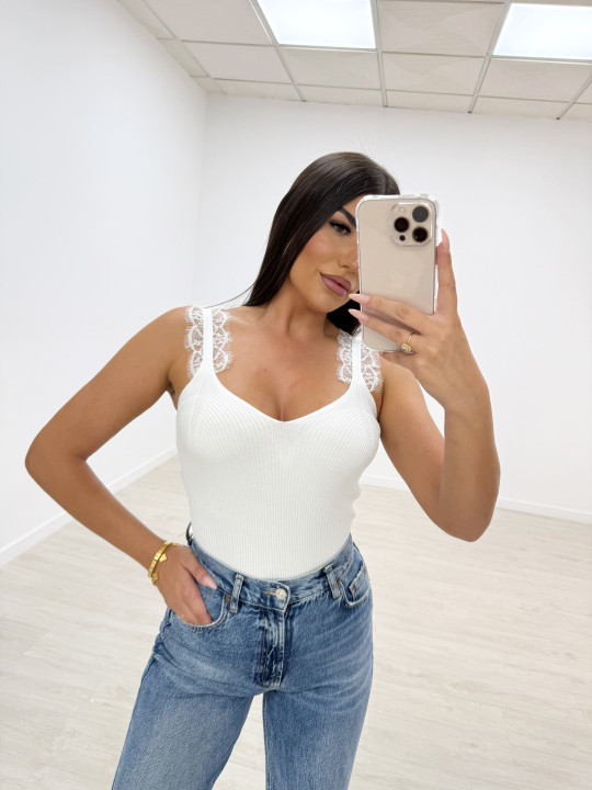 TOP PUNTO DETALLE ENCAJE BLANCO