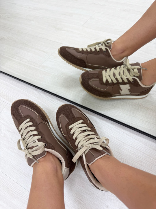 ZAPATILLA COMBINADA MARRÓN-BEIGE