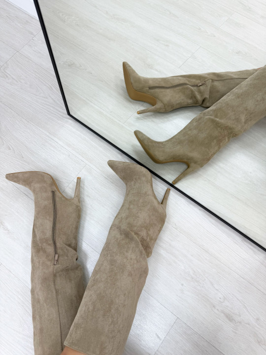 BOTAS TACÓN ANTE BEIGE BOTAS TACÓN ANTE BEIGE