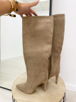 BOTAS TACÓN ANTE BEIGE BOTAS TACÓN ANTE BEIGE