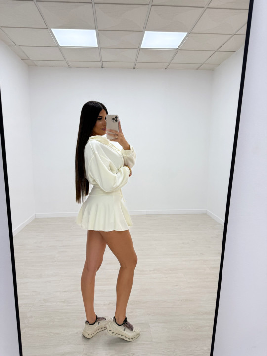 copy of CONJUNTO ARANTXA FALDA BEIGE