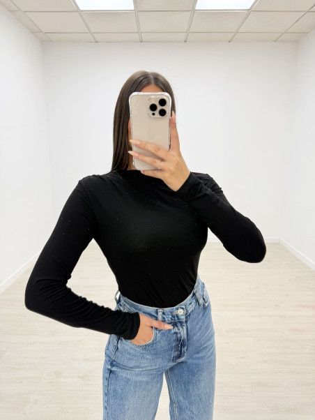 CAMISETA ASIMÉTRICA BRILLO NEGRA