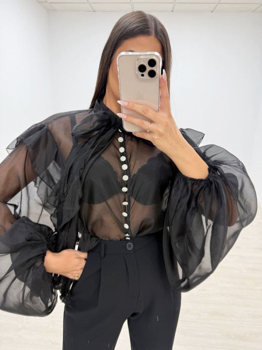 CAMISA ABULLONADA JOYA NEGRA CAMISA ABULLONADA JOYA NEGRA