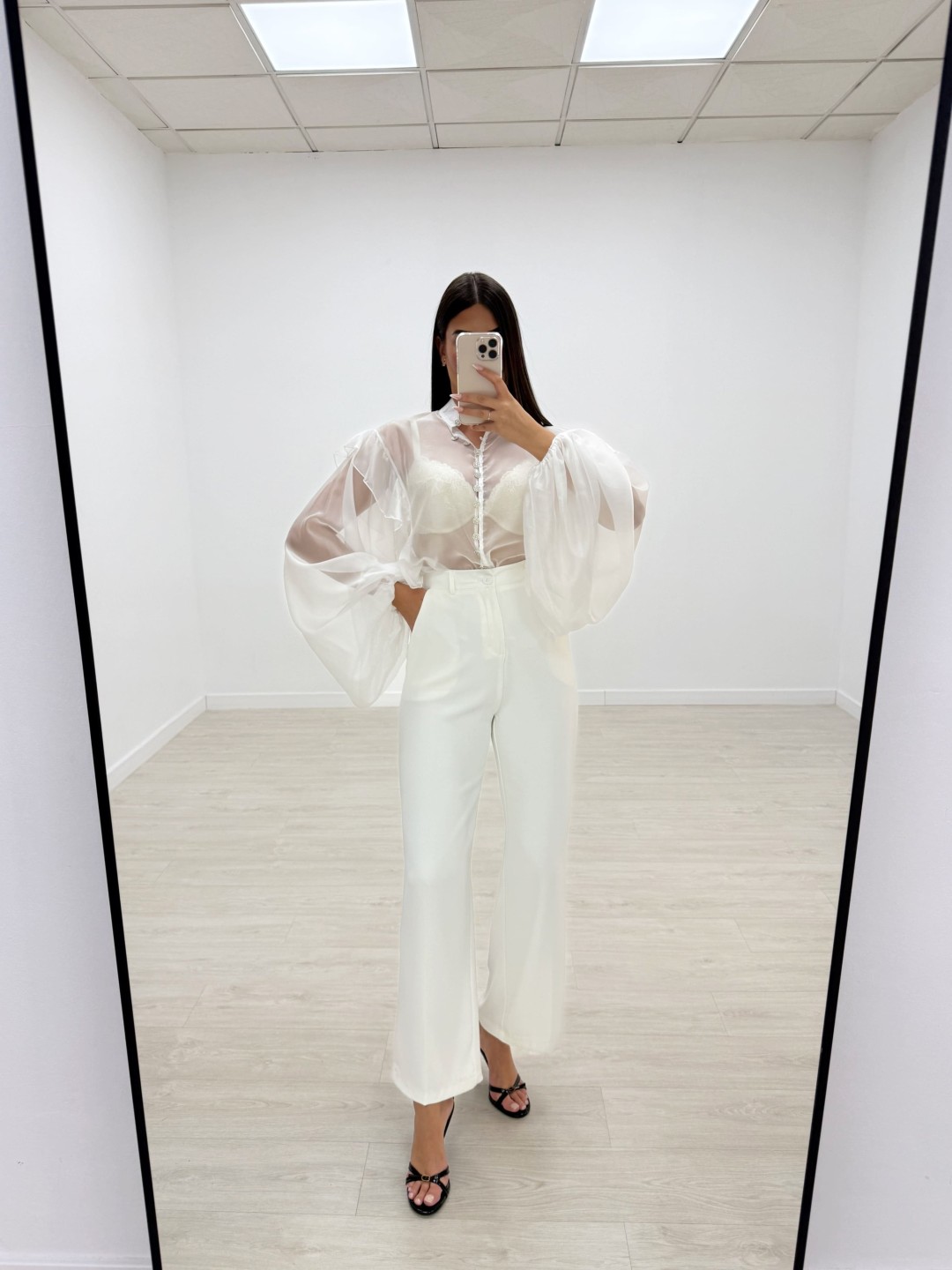 PANTALÓN EXCLUSIVO DE VESTIR BLANCO ROTO