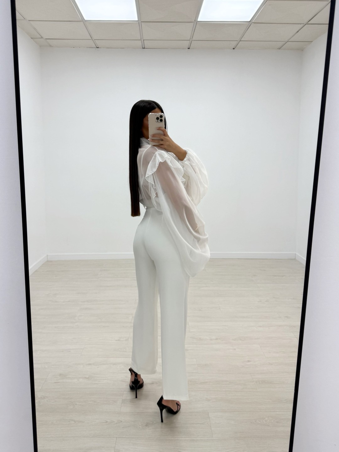 PANTALÓN EXCLUSIVO DE VESTIR BLANCO ROTO