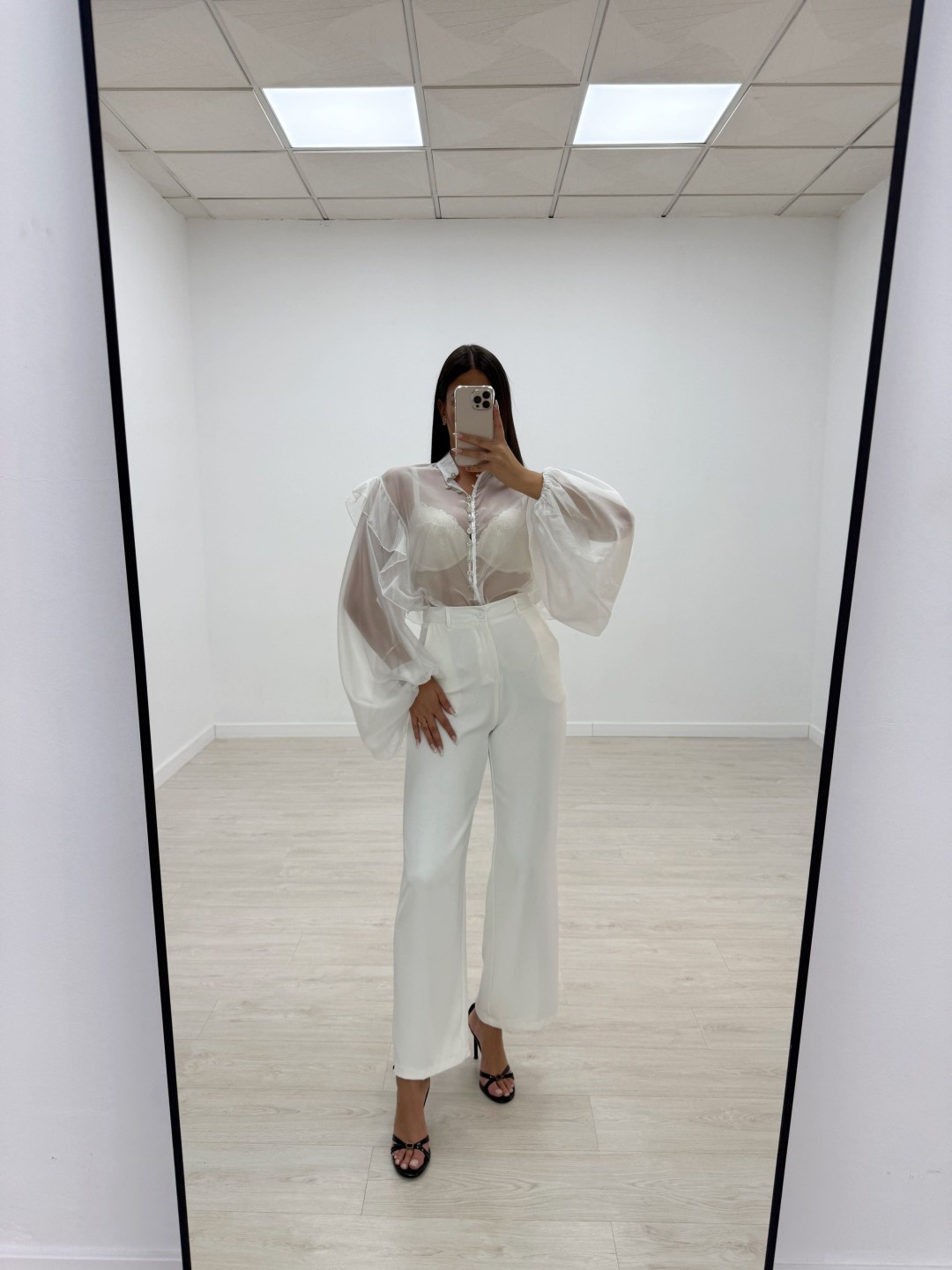 PANTALÓN EXCLUSIVO DE VESTIR BLANCO ROTO