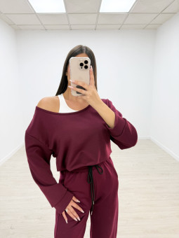 SUDADERA + TOP BURDEOS