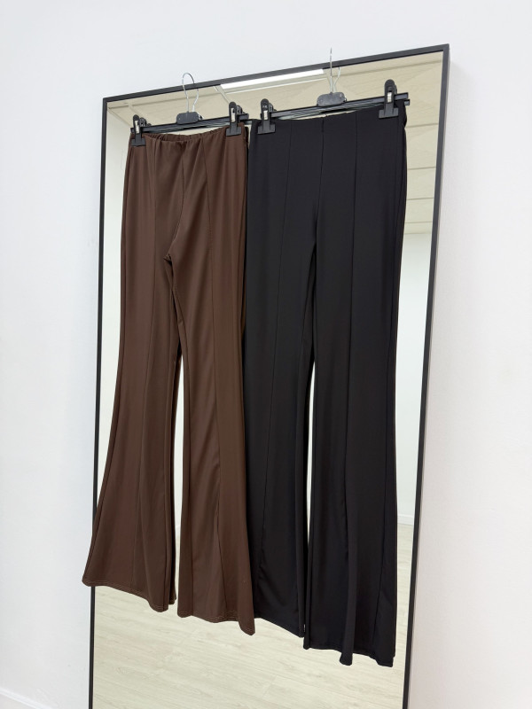 PANTALÓN LICRA CAMPANA
