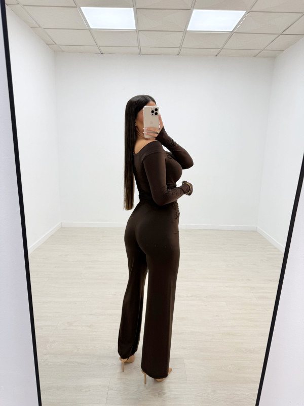 PANTALÓN LICRA FLUIDO DETALLE MARRÓN