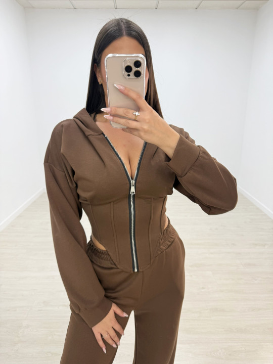 CONJUNTO CHÁNDAL CORSÉ MARRÓN