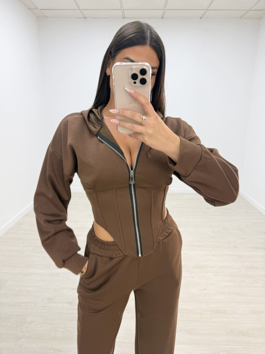 CONJUNTO CHÁNDAL CORSÉ MARRÓN