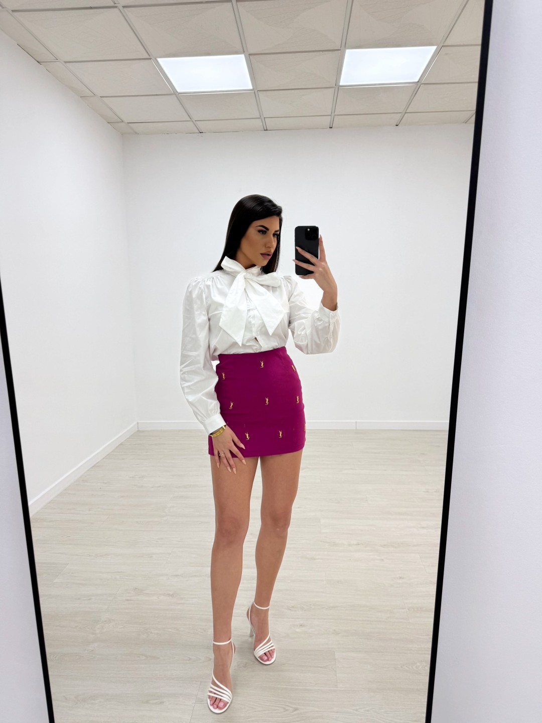TRAJE FALDA YSL ROSA