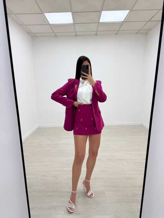 TRAJE FALDA YSL ROSA