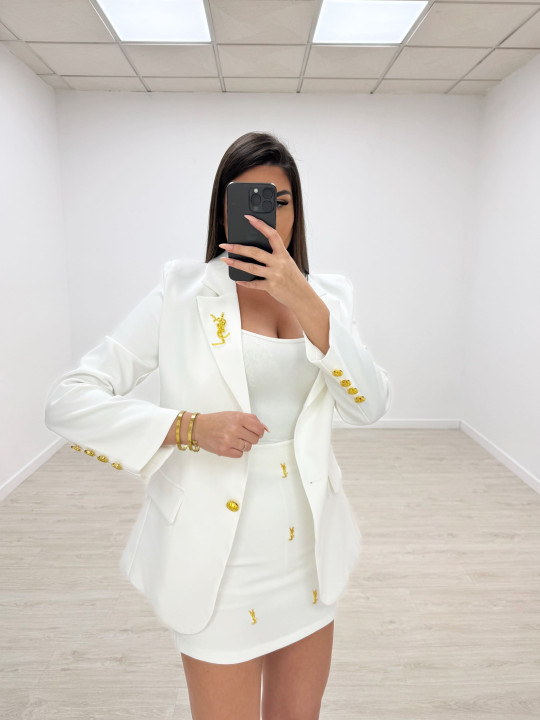 TRAJE FALDA YSL BLANCO TRAJE FALDA YSL BLANCO
