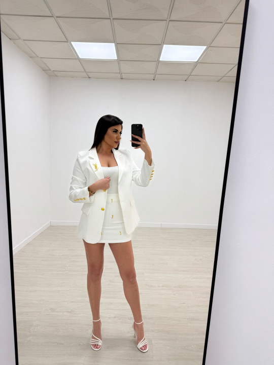 TRAJE FALDA YSL BLANCO TRAJE FALDA YSL BLANCO
