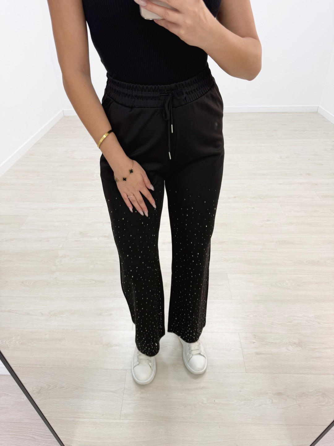 PANTALÓN CHÁNDAL BRILLO NEGRO