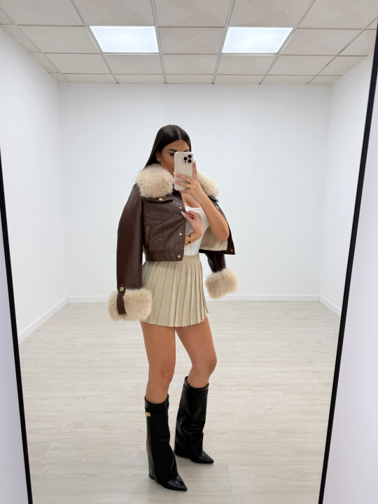 CHAQUETA PIEL + PELO BEIGE EXCLUSIVA CHAQUETA PIEL + PELO BEIGE EXCLUSIVA