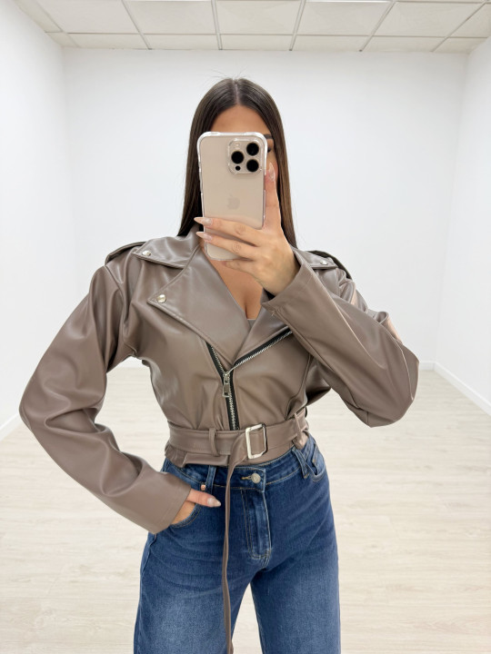 CHAQUETA OVERSIZE POLIPIEL TOUPE CHAQUETA OVERSIZE POLIPIEL TOUPE
