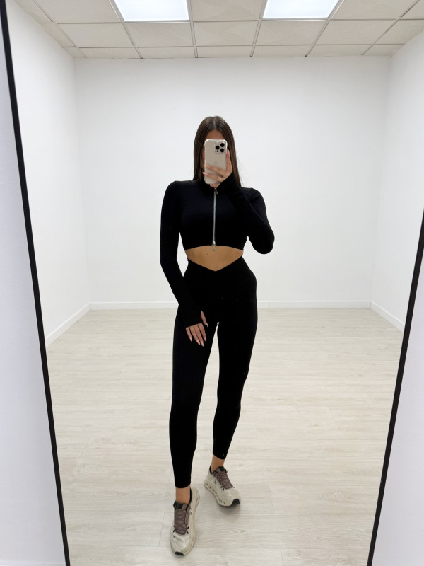 CONJUNTO SEAMLESS NEGRO