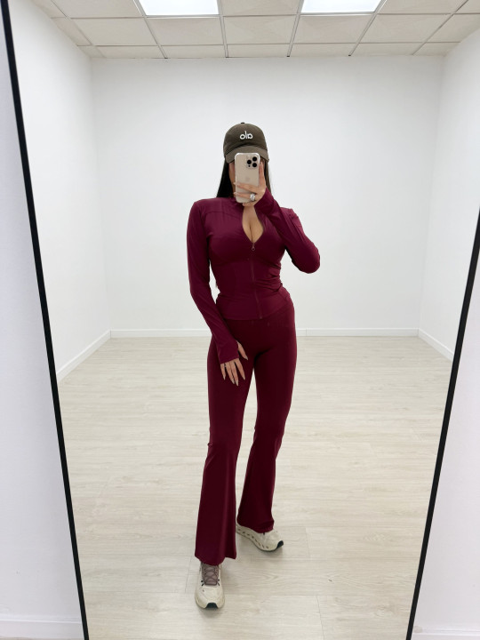 CONJUNTO LEMON BURDEOS