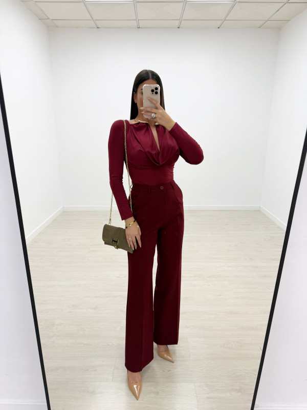 PANTALÓN DE VERTIR BURDEOS