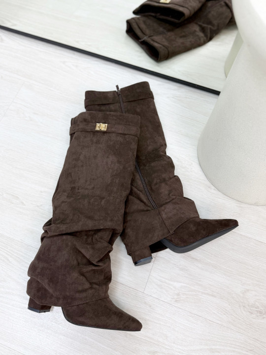 BOTAS ARI ANTE MARRÓN