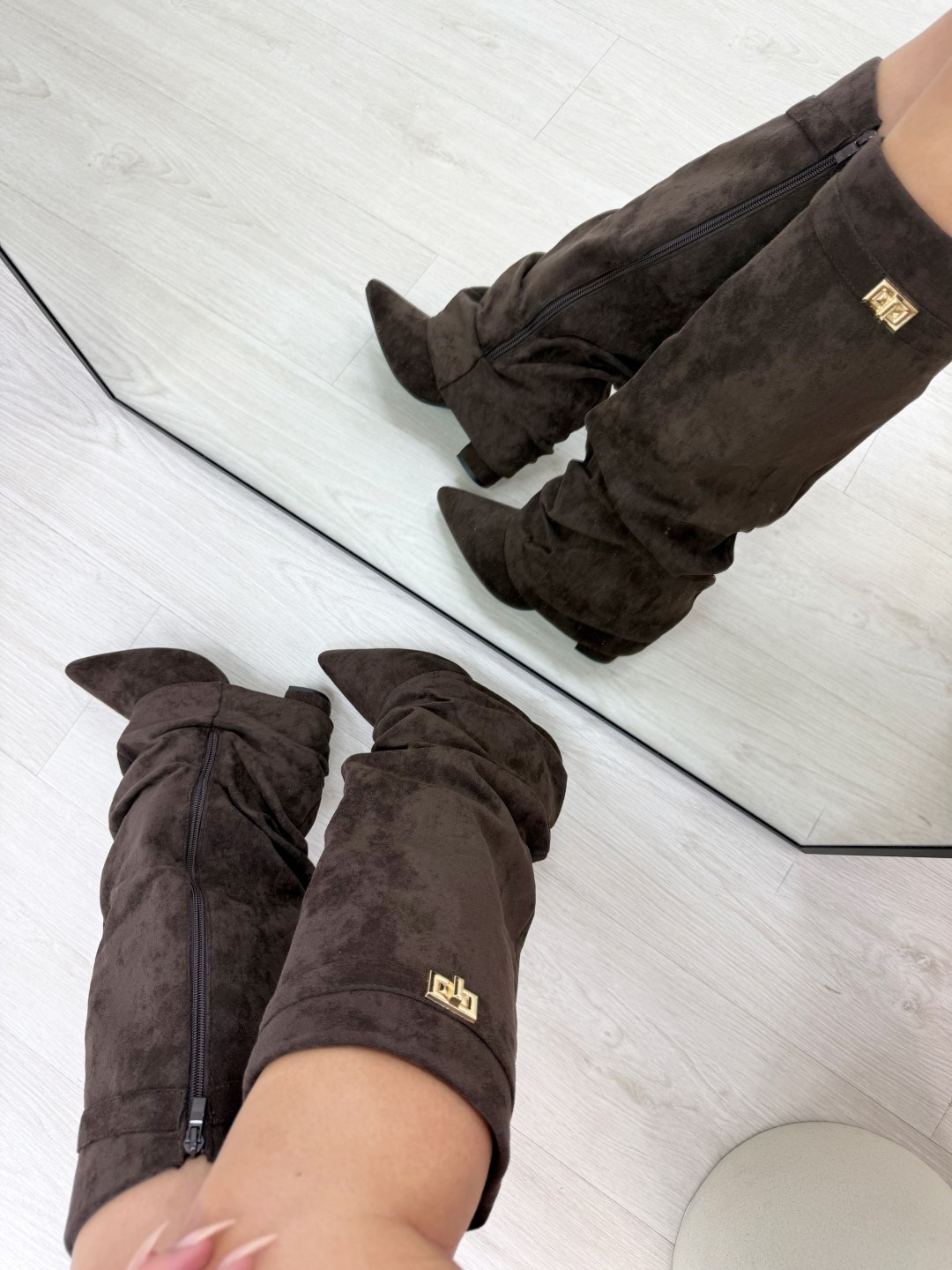 BOTAS ARI ANTE MARRÓN