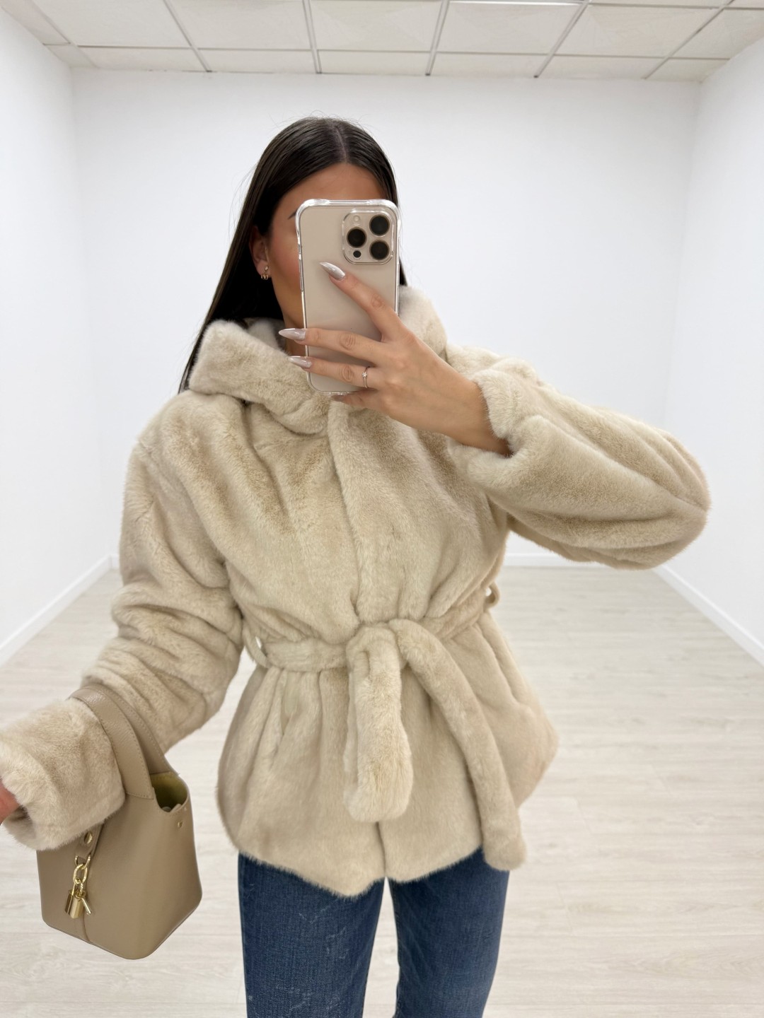ABRIGO LAZADA PELO BEIGE