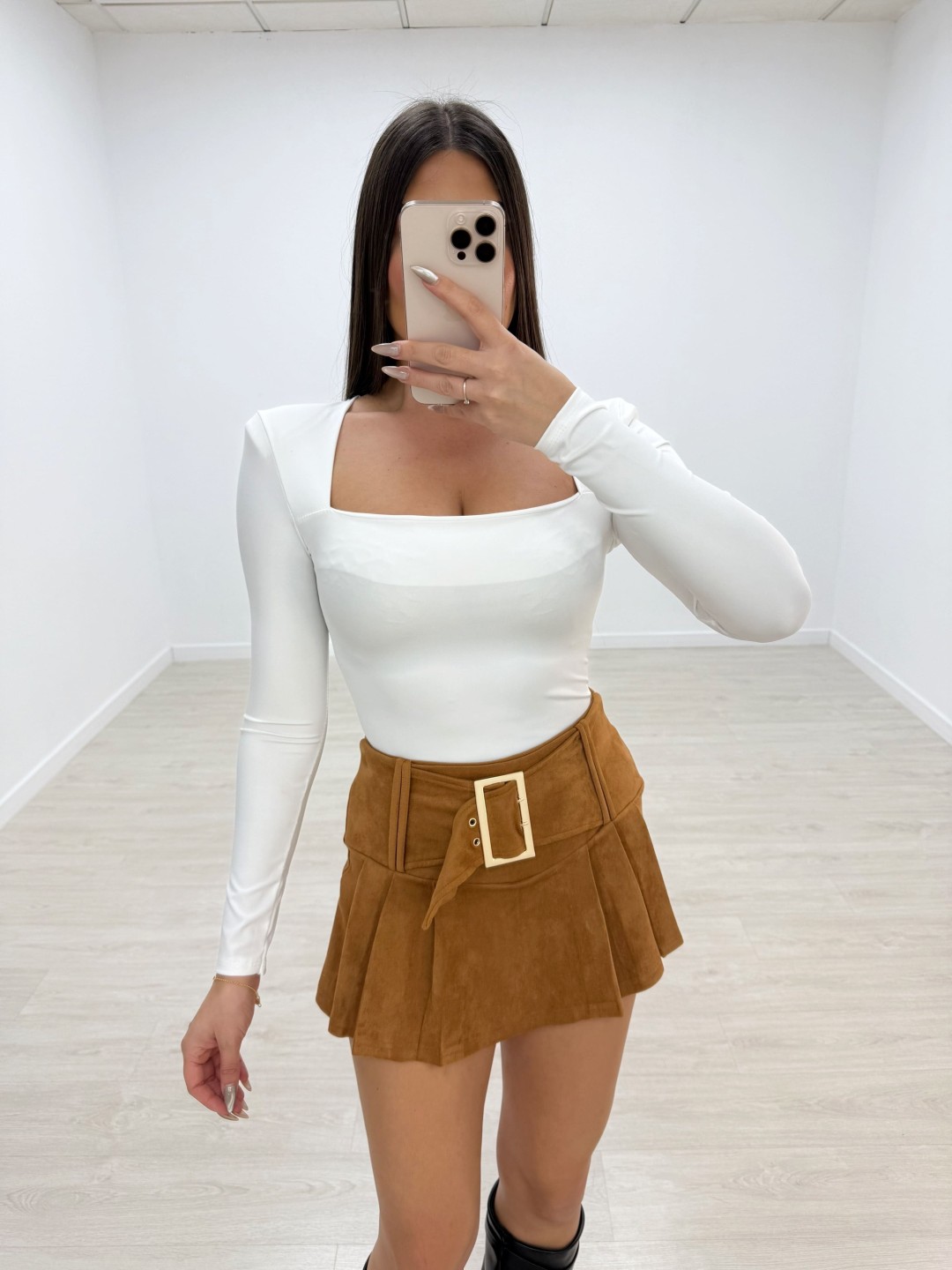 FALDA PANTALÓN CINTURÓN ANTE MATERIAL