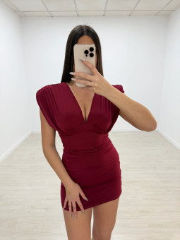 VESTIDO HOMBRERAS FRUNCIDO BURDEOS