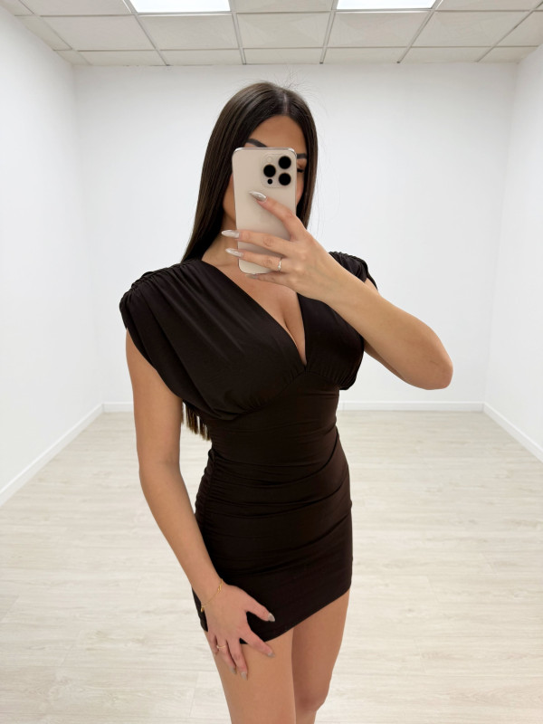 VESTIDO HOMBRERAS FRUNCIDO MARRÓN