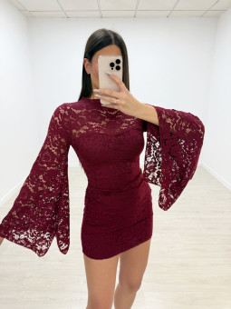 VESTIDO MANGAS MURCIÉLAGO ENCAJE BURDEOS