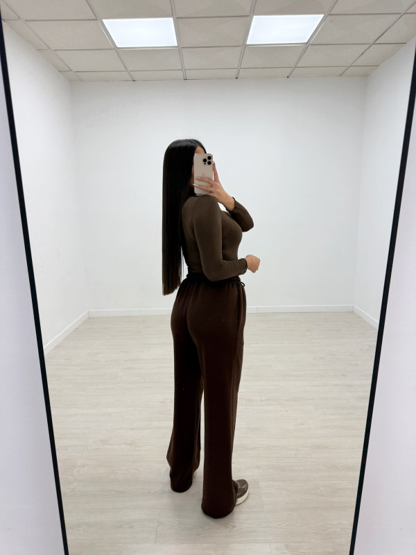 PANTALÓN CHÁNDAL WIDE LEG MARRÓN