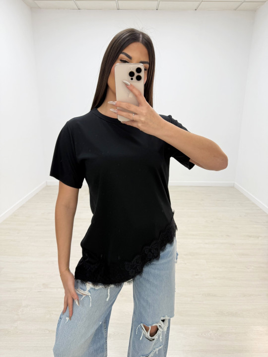 CAMISETA OVER ENCAJE NEGRA