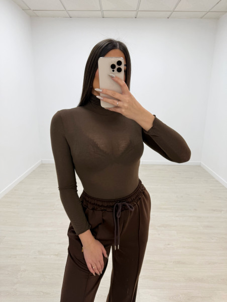 copy of CAMISETA SEMI-CUELLO MARRÓN