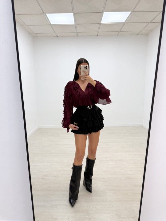 copy of FALDA VOLANTES ANTE NEGRA