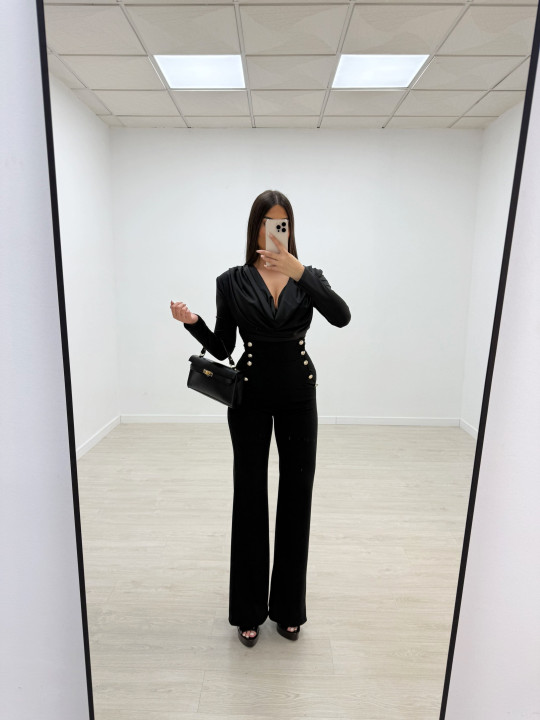 PANTALÓN BOTONES TIRO ALTO NEGRO