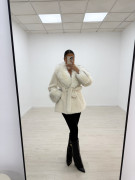 ABRIGO PELO LAZADA BLANCO+GRIS