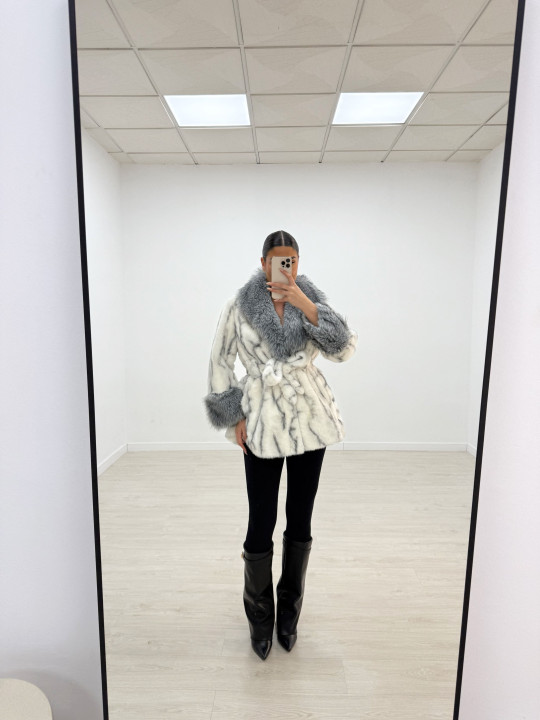 ABRIGO PELO LAZADA BLANCO+GRIS