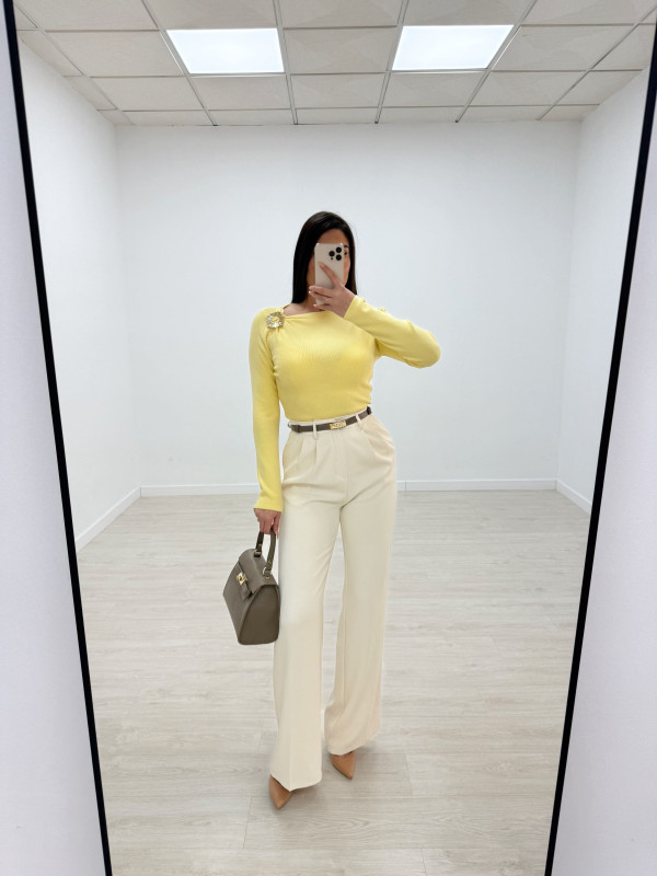 JERSEY DETALLE AMARILLO