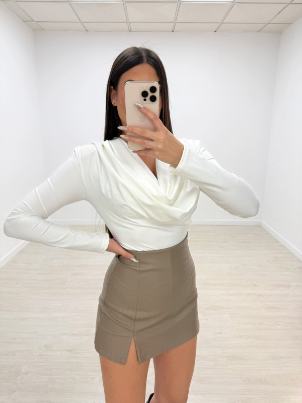 copy of FALDA PANTALÓN POLIPIEL BEIGE