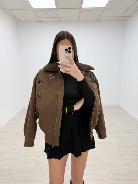 BOMBER EXCLUSIVA PEDRERÍA MARRÓN