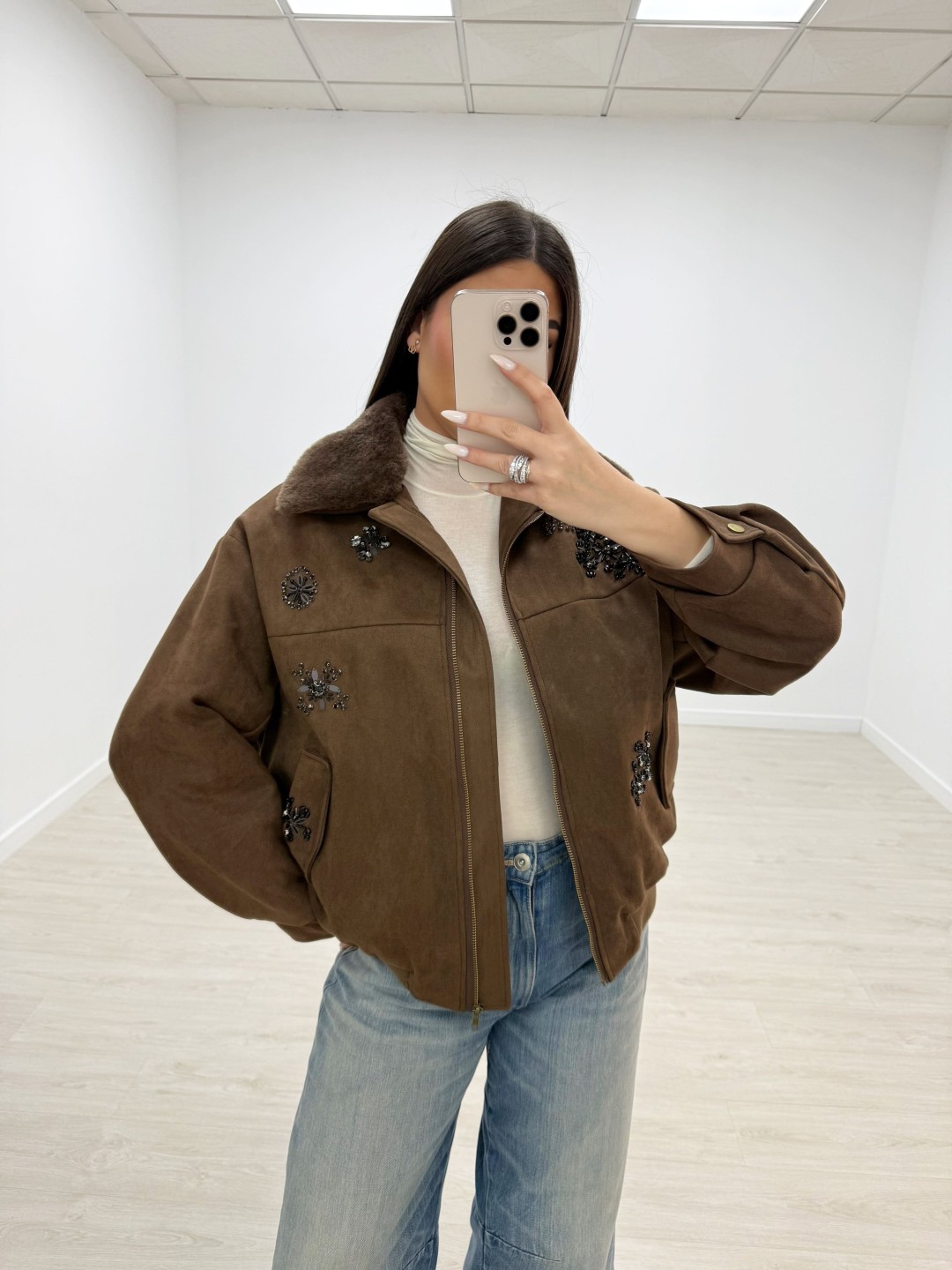 BOMBER EXCLUSIVA PEDRERÍA MARRÓN